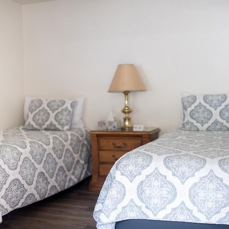 Cozy Mountain Motel Austin Dış mekan fotoğraf