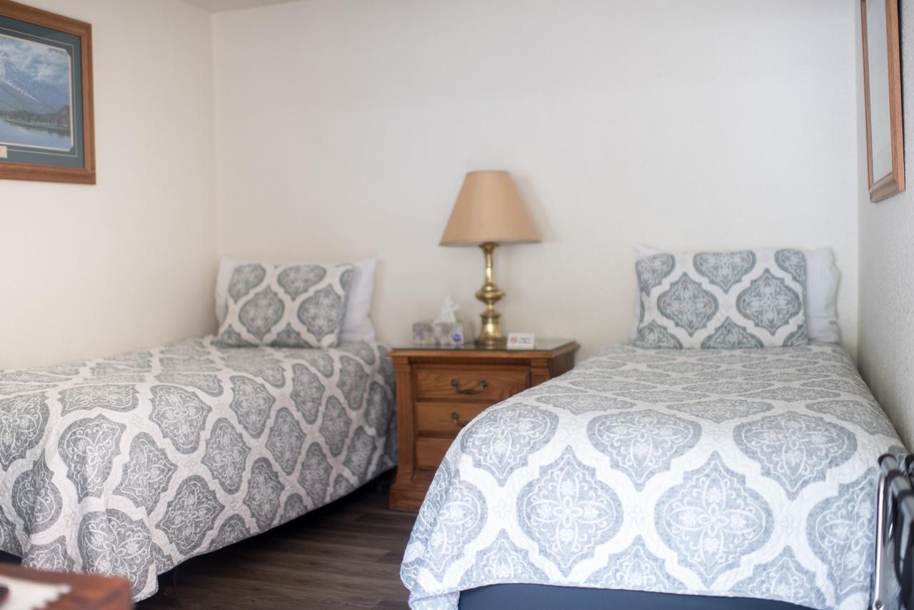 Cozy Mountain Motel Austin Dış mekan fotoğraf